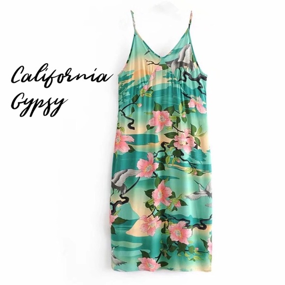 Tropical Print Slip Dress - Picture 4 of 13